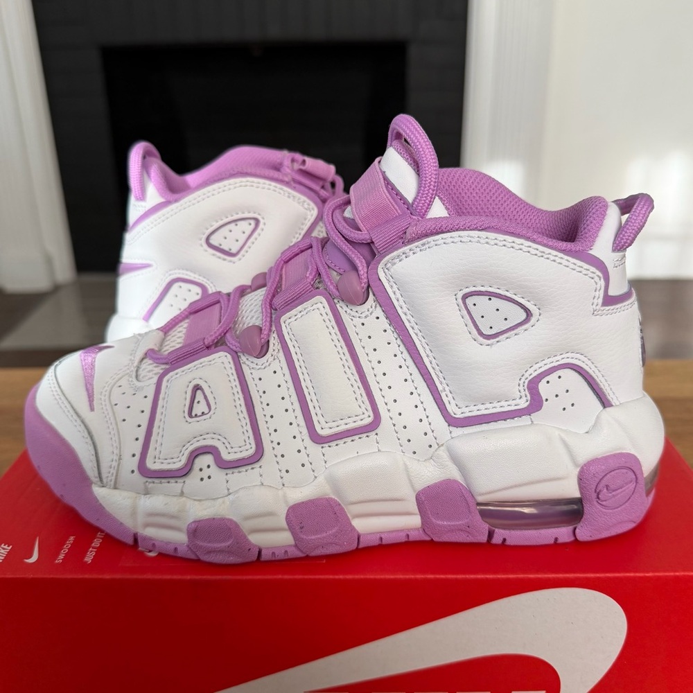 Nike Air More Uptempo Rush Fuchsia - GS Size 4Y - FN6976-100 New
